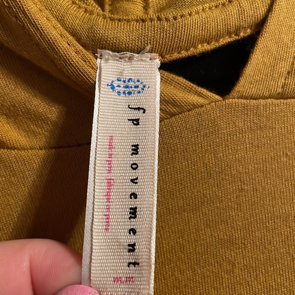 Free People Movement hooded top - Picture 4 of 4